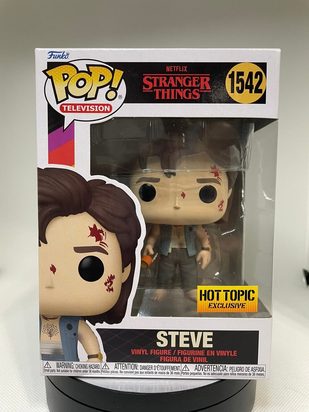 Funko Pop - Stranger Things - Battle Damaged Steve 1542 - Hot Topic Exclusive